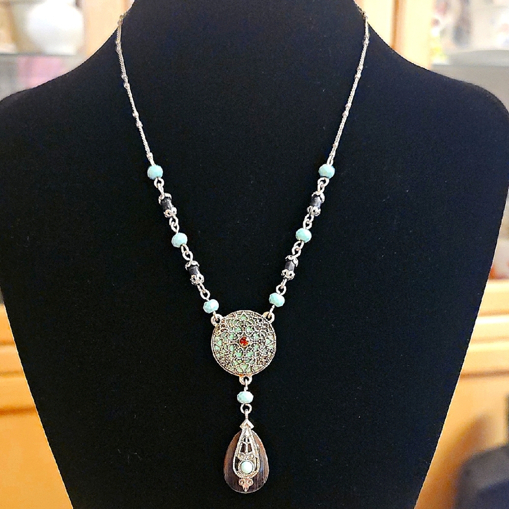 Vintage Nancy and Rise Filigree Necklace